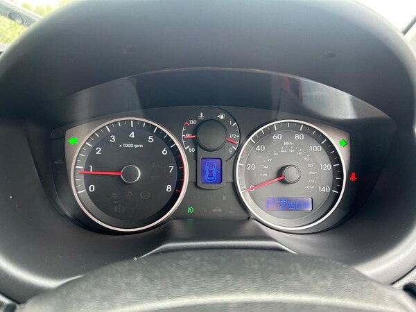 Used Hyundai i20 2014 for sale - 75373833: Photo 31