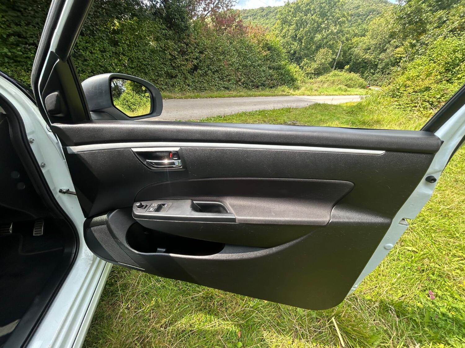 Used Suzuki Swift 2016 for sale - 77073021: Photo 13