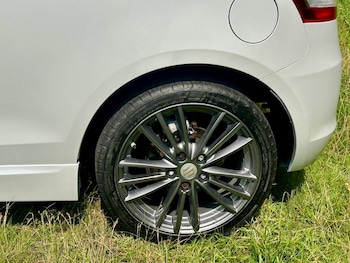 Used Suzuki Swift 2016 for sale - 77073021: Photo