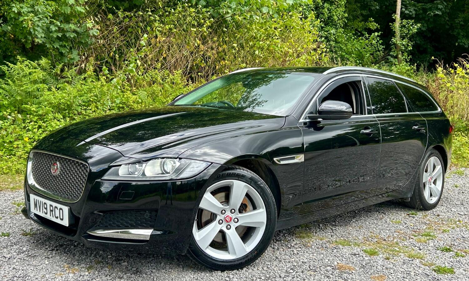 Used Jaguar XF 2019 for sale - 76565234: Photo 1
