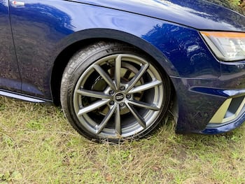 Used Audi A4 2019 for sale - 79620484: Photo