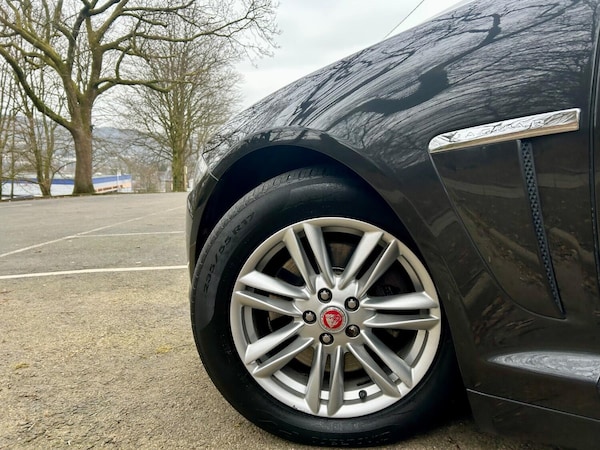 Used Jaguar XF 2013 for sale - 73657029: Photo 10