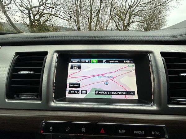 Used Jaguar XF 2013 for sale - 73657029: Photo 23