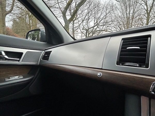 Used Jaguar XF 2013 for sale - 73657029: Photo 26