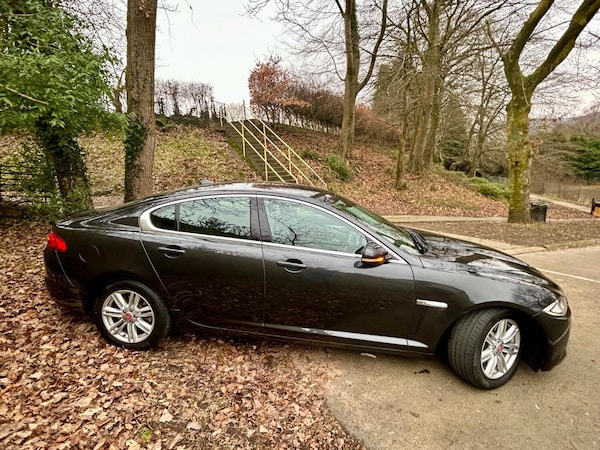 Used Jaguar XF 2013 for sale - 73657029: Photo 4