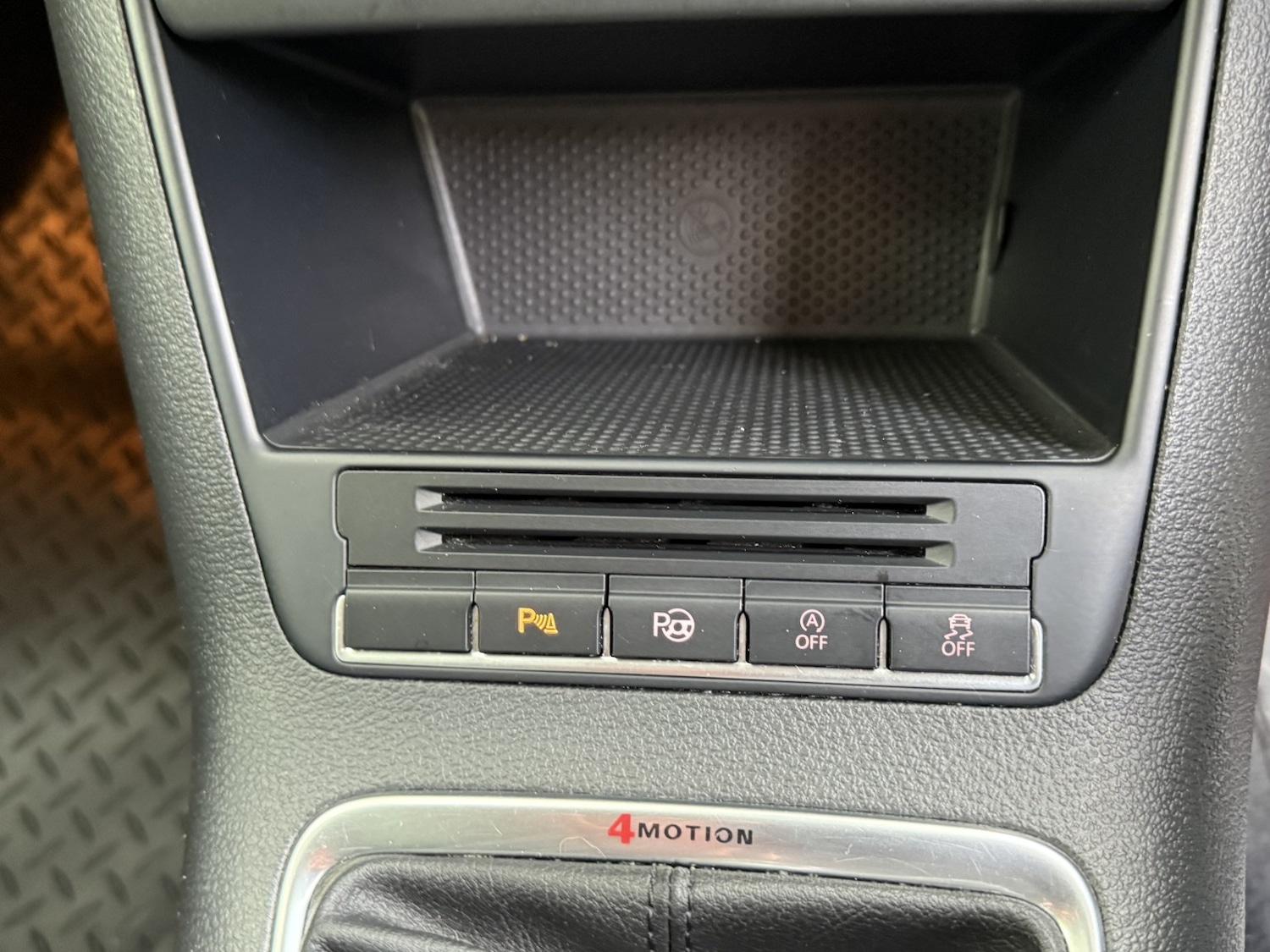 Used Volkswagen Tiguan 2014 for sale - 75664369: Photo 35