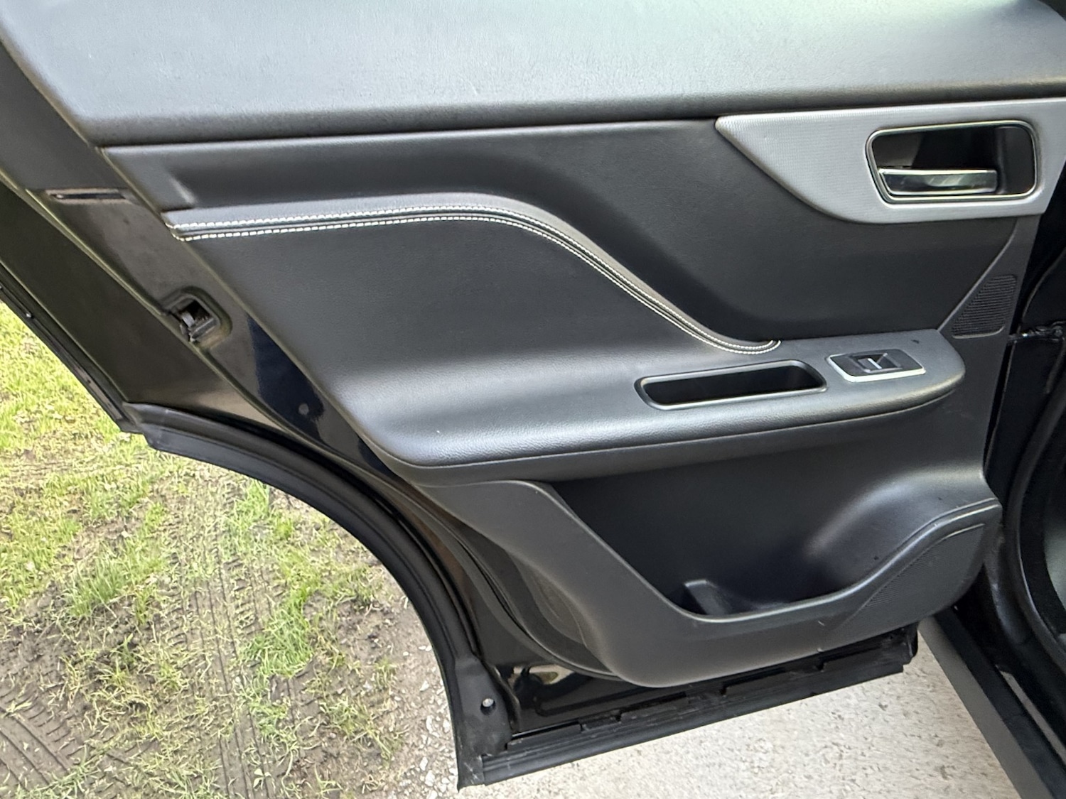 Used Jaguar F-Pace 2016 for sale - 78213603: Photo 25