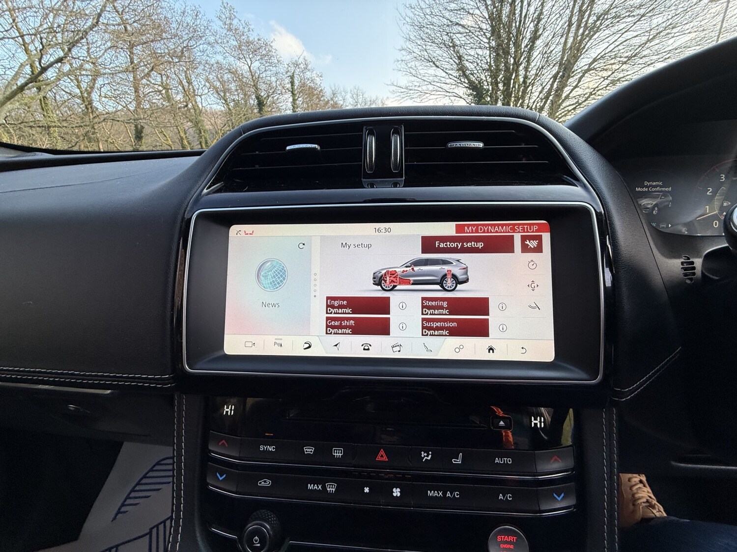 Used Jaguar F-Pace 2016 for sale - 78213603: Photo 41