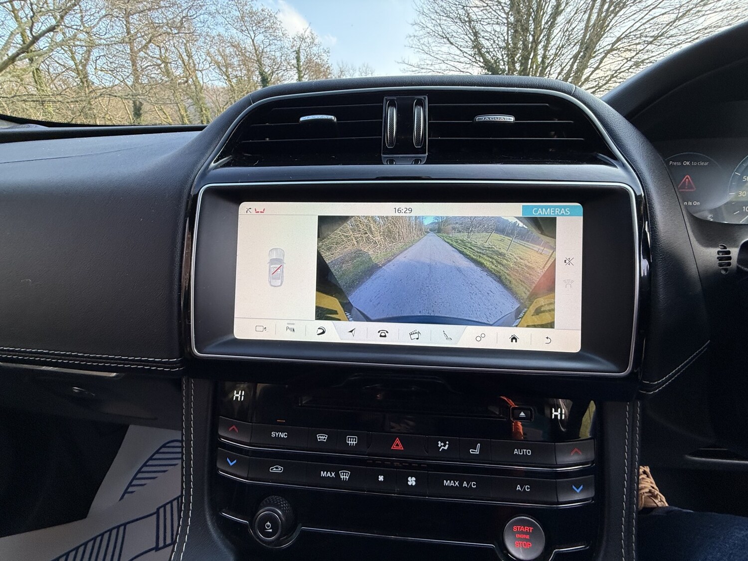 Used Jaguar F-Pace 2016 for sale - 78213603: Photo 42