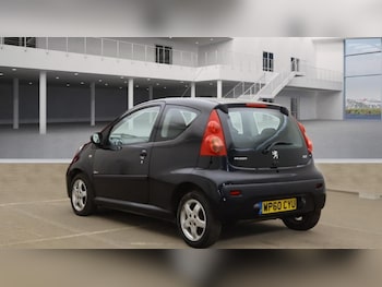 Used Peugeot 107 2011 for sale - 77039160: Photo