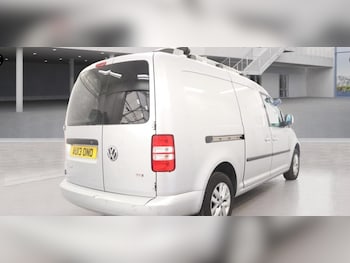 Used Volkswagen Caddy Maxi 2013 for sale - 76194229: Photo 3