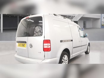 Used Volkswagen Caddy Maxi 2013 for sale - 76194229: Photo 4