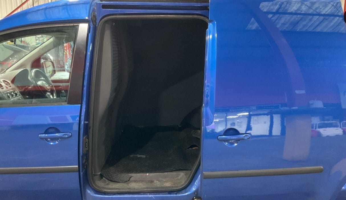 Used Volkswagen Caddy 2015 for sale - 77039087: Photo 11