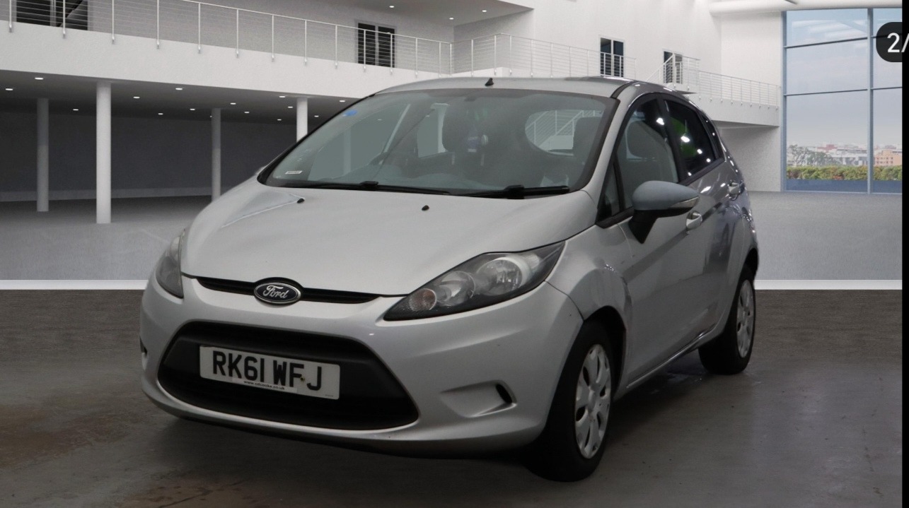Used Ford Fiesta 2011 for sale - 77977366: Photo 2