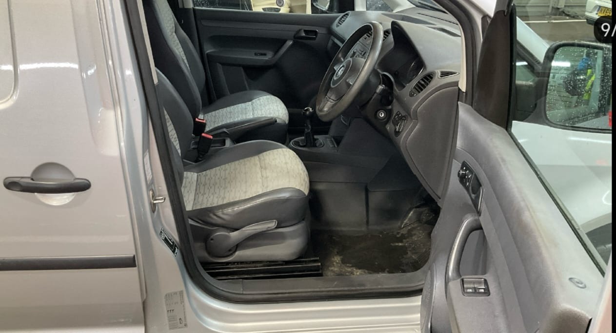 Used Volkswagen Caddy Maxi 2012 for sale - 76410395: Photo 7