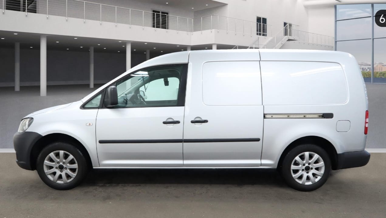 Used Volkswagen Caddy Maxi 2012 for sale - 77206860: Photo 6