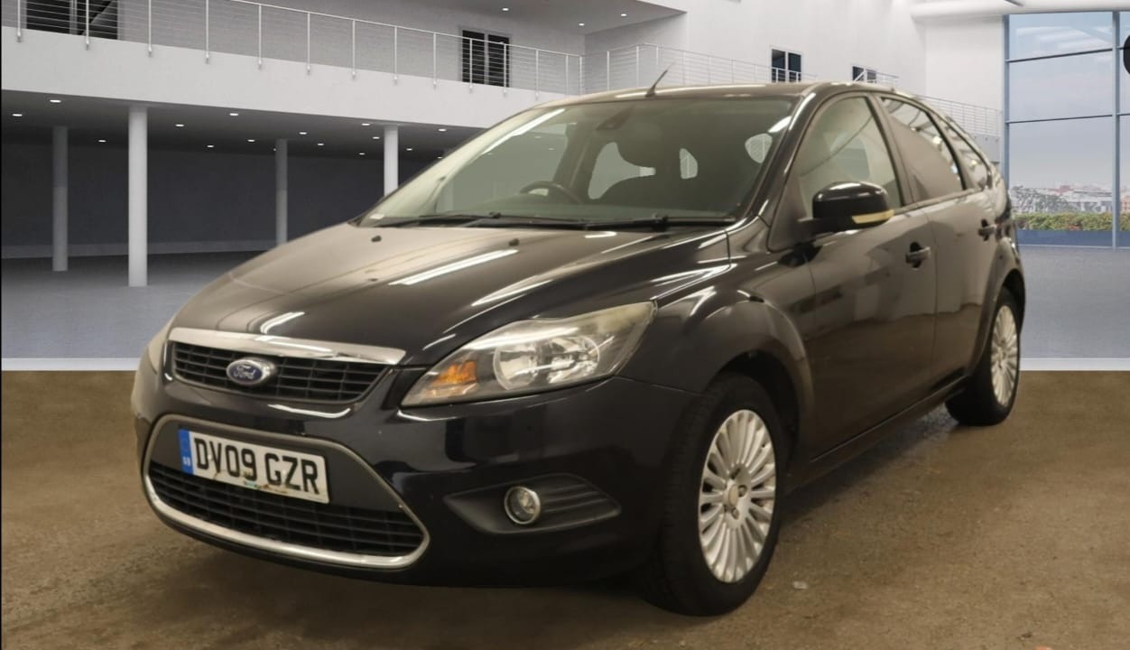 Used Ford Focus 2009 for sale - 77206557: Photo 2