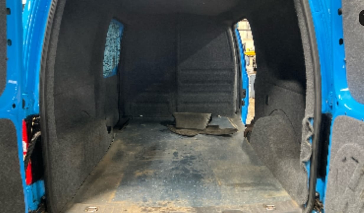 Used Volkswagen Caddy 2015 for sale - 77675755: Photo 10