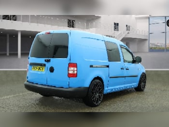 Used Volkswagen Caddy 2015 for sale - 77675755: Photo