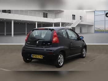 Used Peugeot 107 2011 for sale - 79740125: Photo