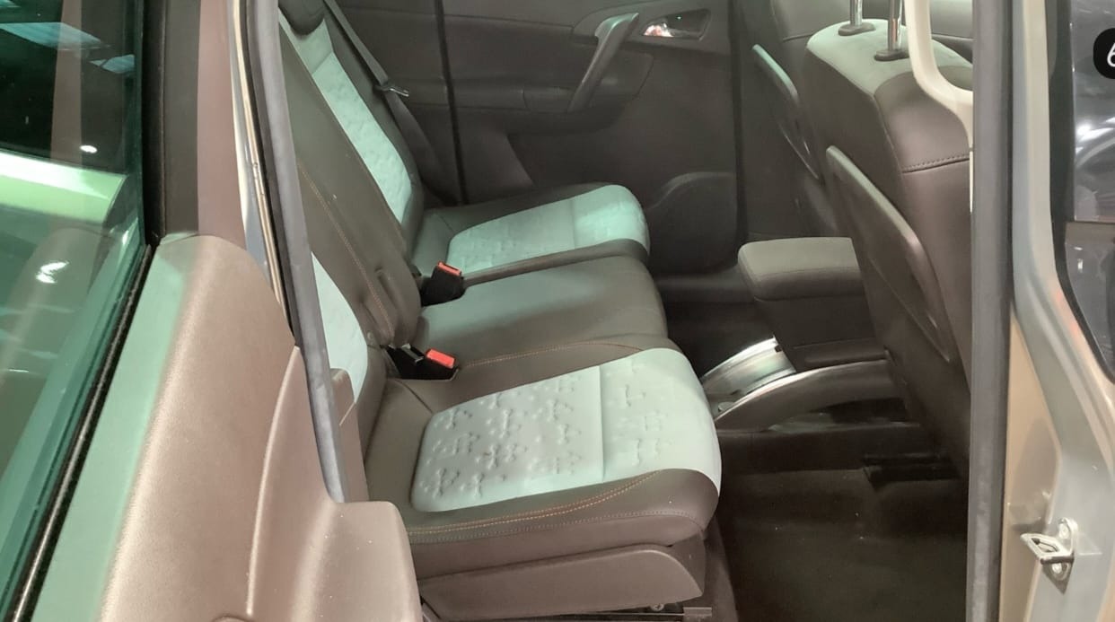 Used Vauxhall Meriva 2010 for sale - 78203679: Photo 6