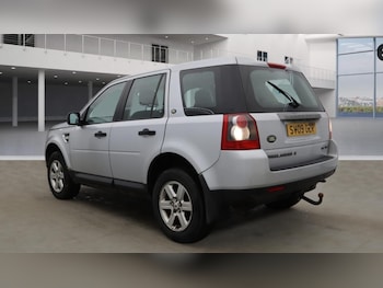 Used Land Rover Freelander 2009 for sale - 76141980: Photo