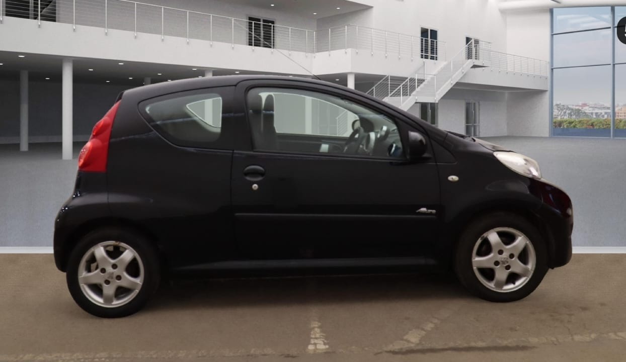 Used Peugeot 107 2011 for sale - 76378720: Photo 6