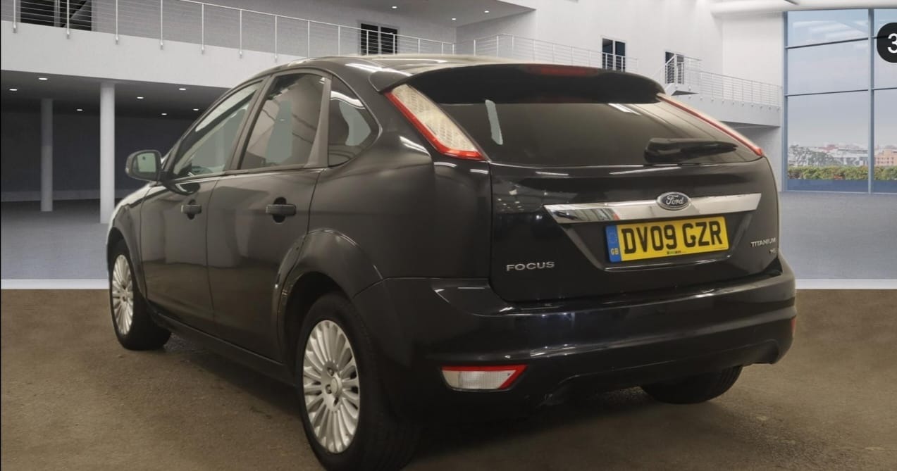 Used Ford Focus 2009 for sale - 76411948: Photo 3