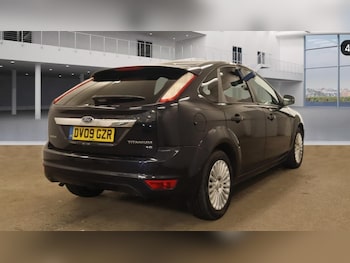 Used Ford Focus 2009 for sale - 76411948: Photo