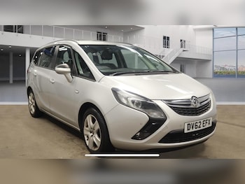 Vauxhall Zafira feature image