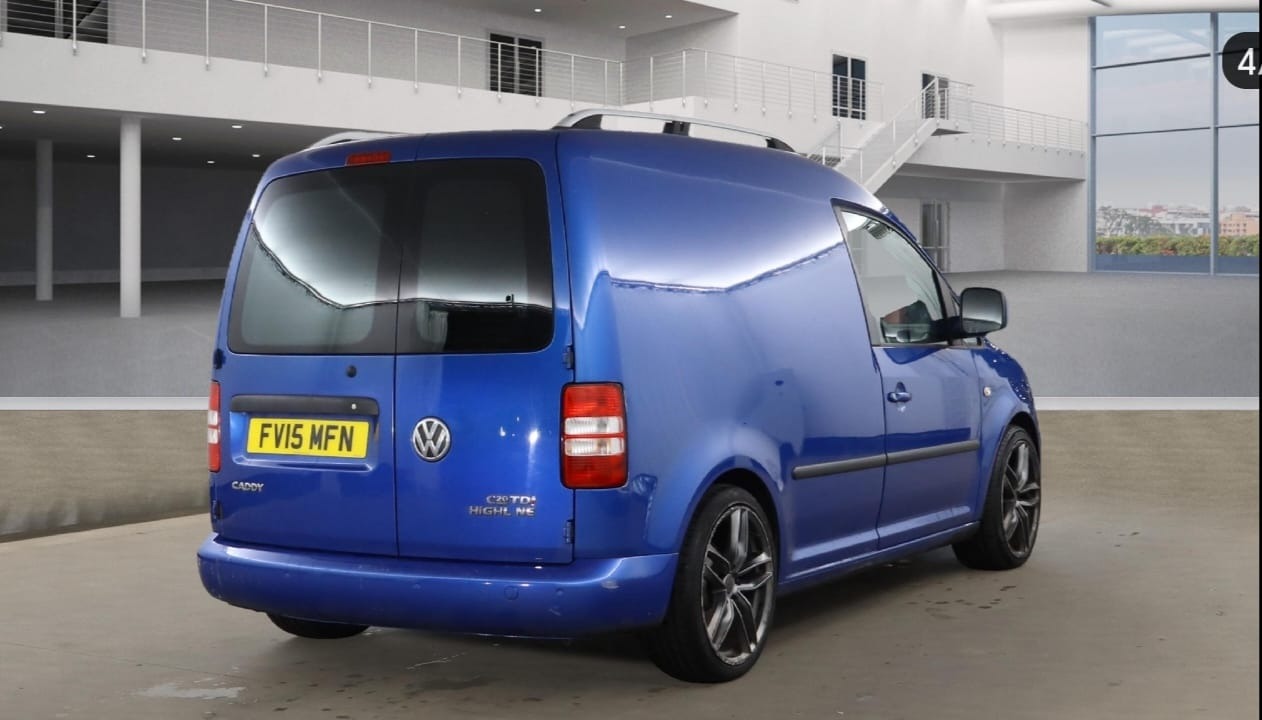 Used Volkswagen Caddy 2015 for sale - 76379601: Photo 4