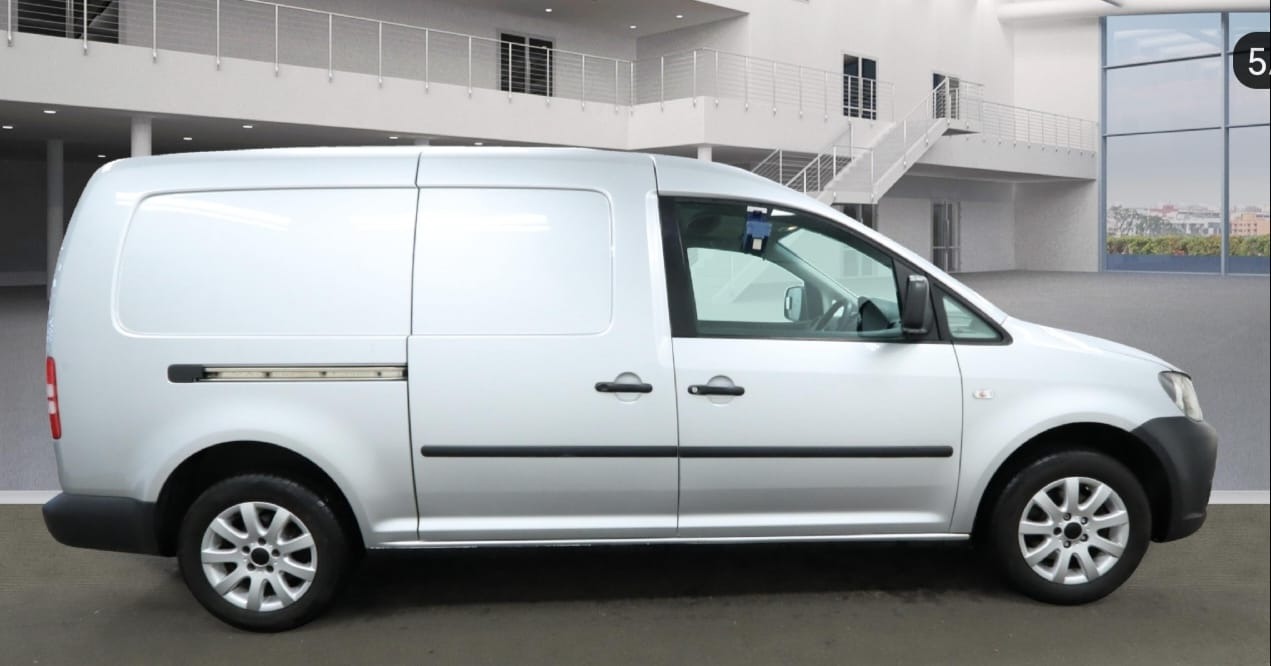 Used Volkswagen Caddy Maxi 2012 for sale - 77399589: Photo 6