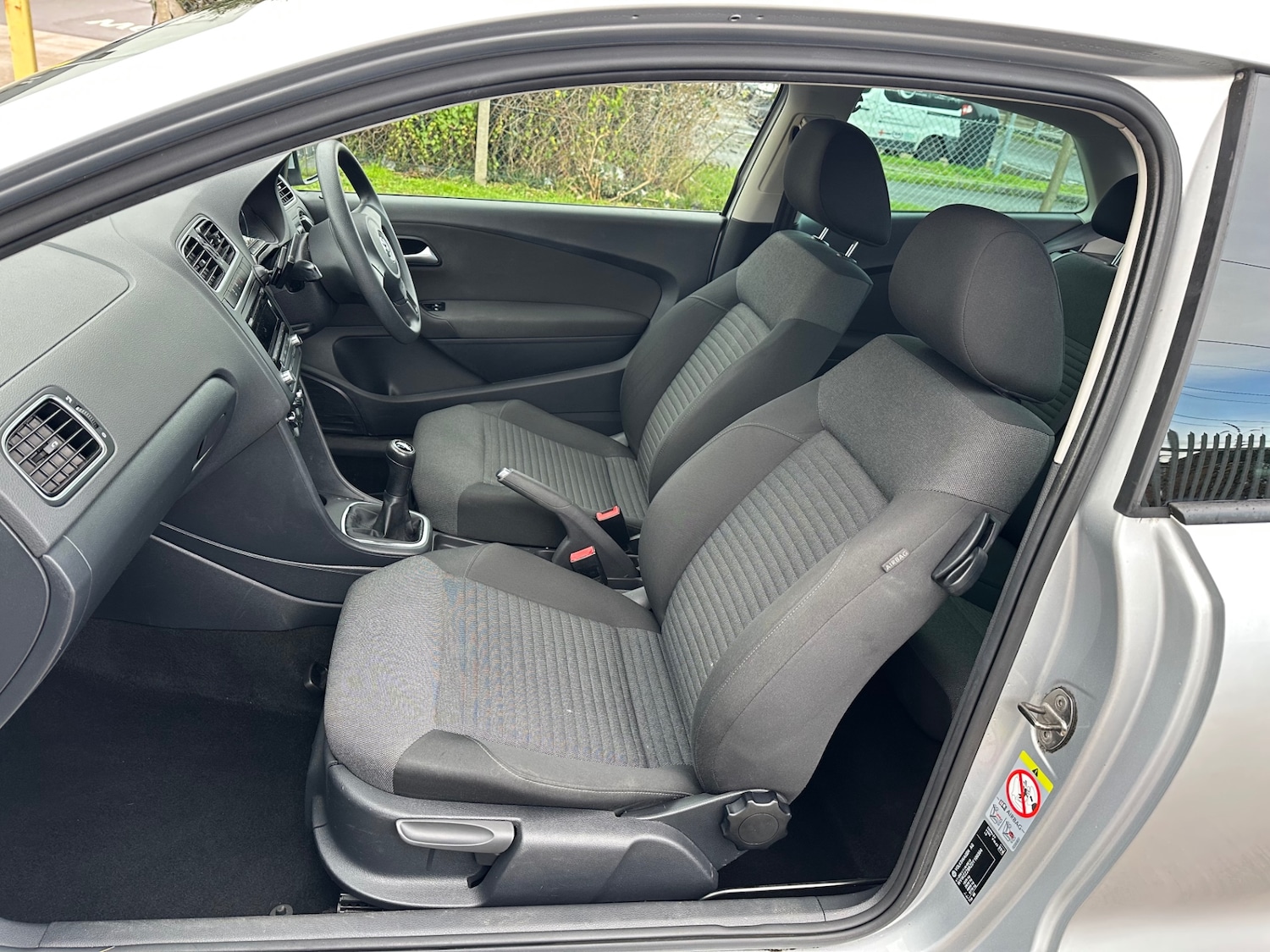 Used Volkswagen Polo 2012 for sale - 77053769: Photo 10