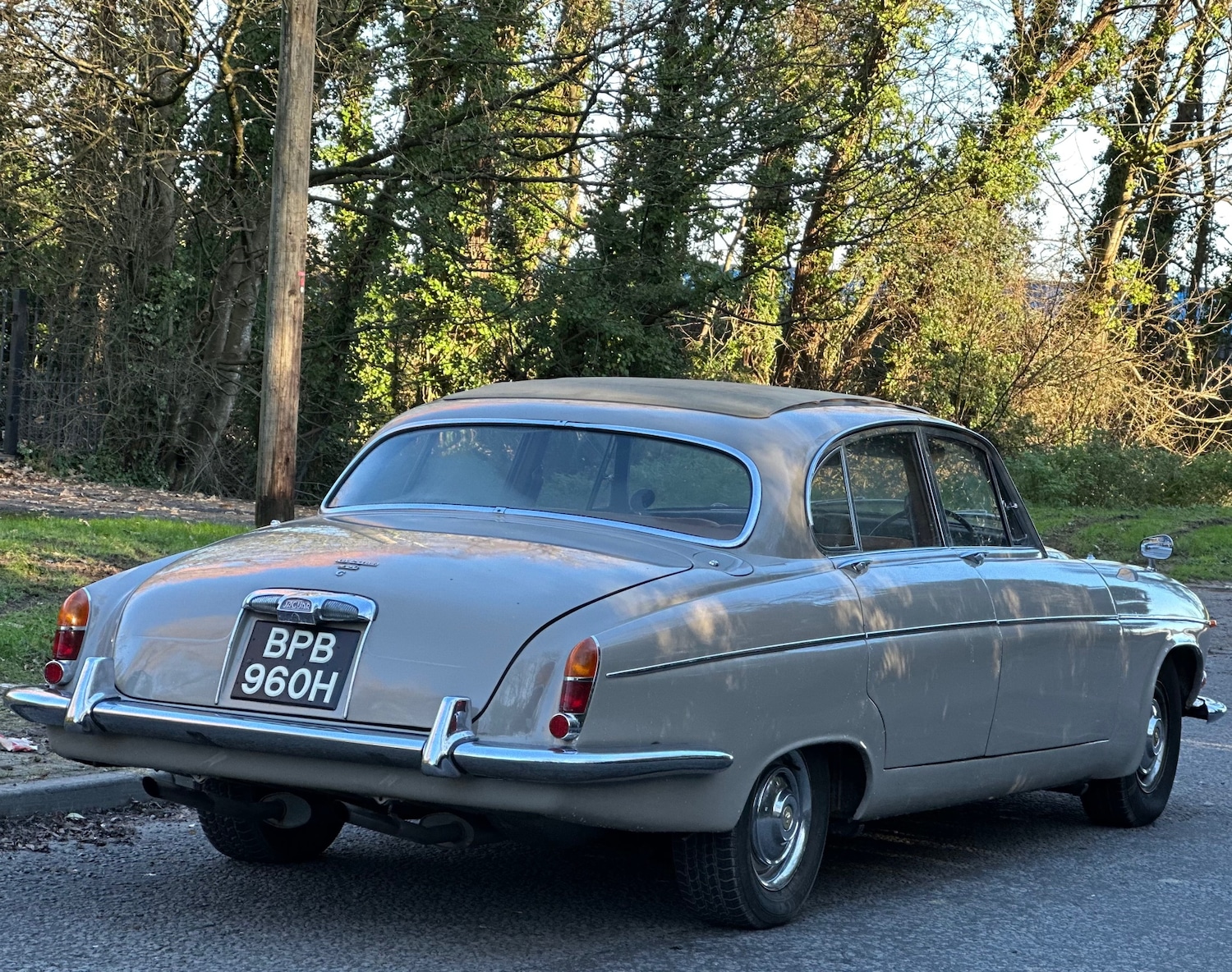 Used Jaguar 420 1970 for sale - 77059133: Photo 7