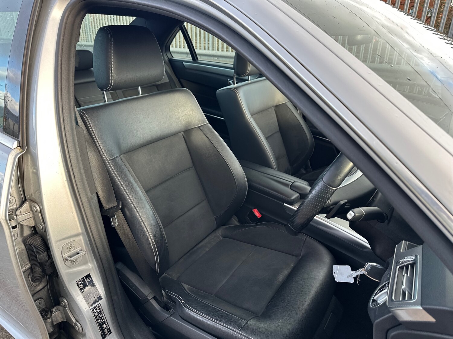 Used Mercedes-Benz E Class 2014 for sale - 77584891: Photo 14