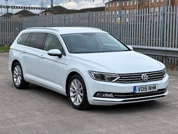 Used Volkswagen Passat 2015 for sale - 77558750: Photo