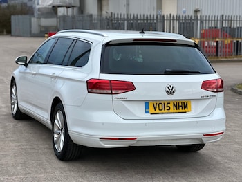 Used Volkswagen Passat 2015 for sale - 77558750: Photo