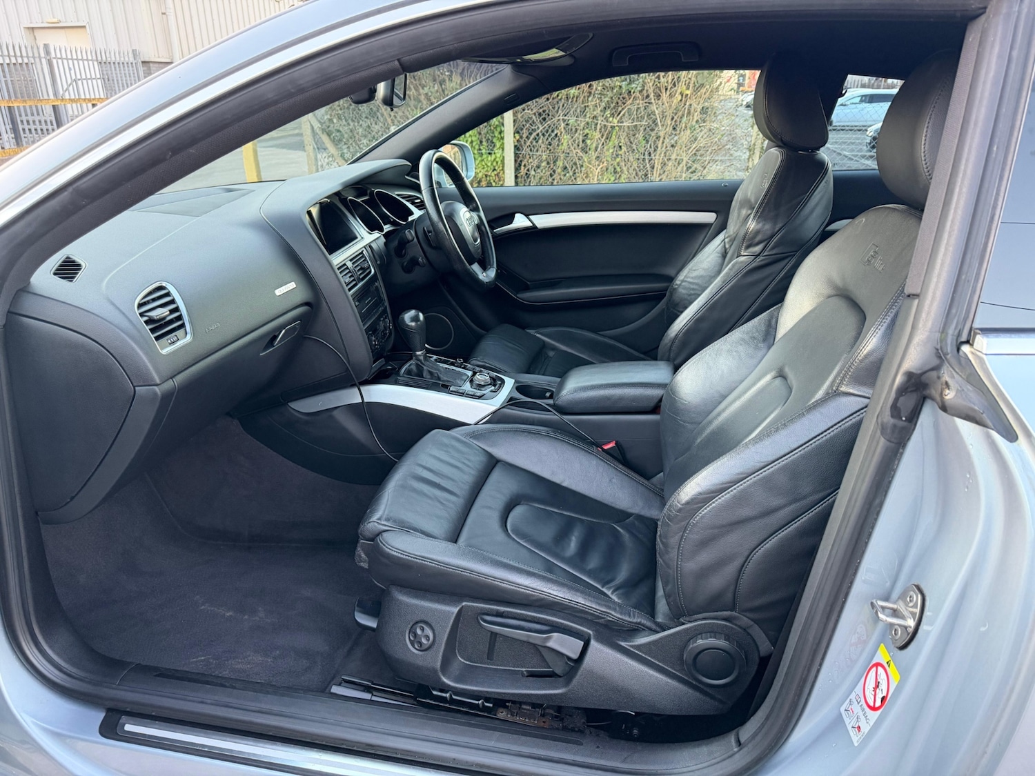 Used Audi A5 2010 for sale - 77089738: Photo 11