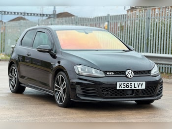 Used Volkswagen Golf 2015 for sale - 78637167: Photo