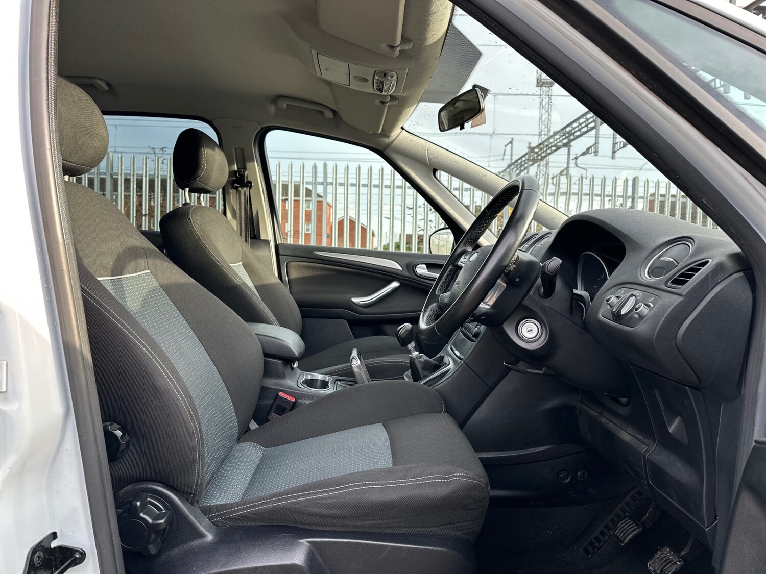 Used Ford S-Max 2012 for sale - 77532364: Photo 9