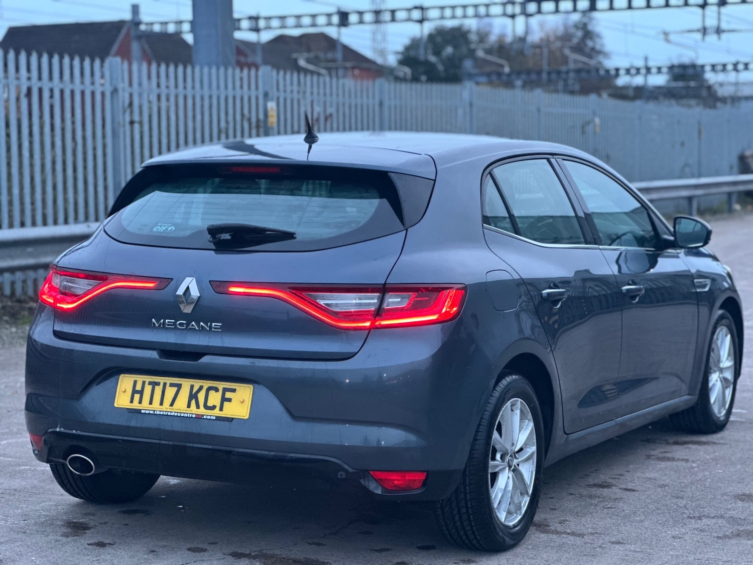 Used Renault Megane 2017 for sale - 76585620: Photo 8