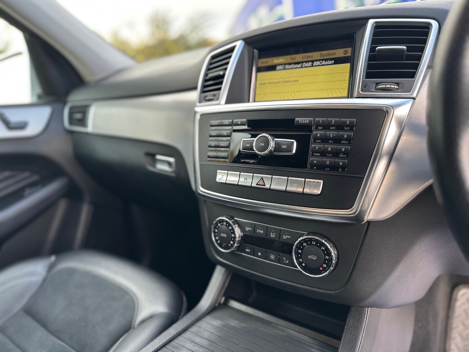 Used Mercedes-Benz M Class 2012 for sale - 76447643: Photo 16