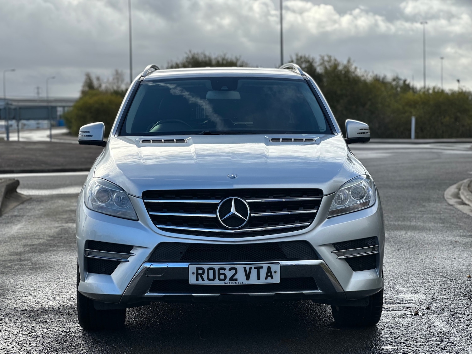 Used Mercedes-Benz M Class 2012 for sale - 76447643: Photo 2