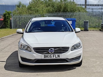 Used Volvo V60 2015 for sale - 78808135: Photo