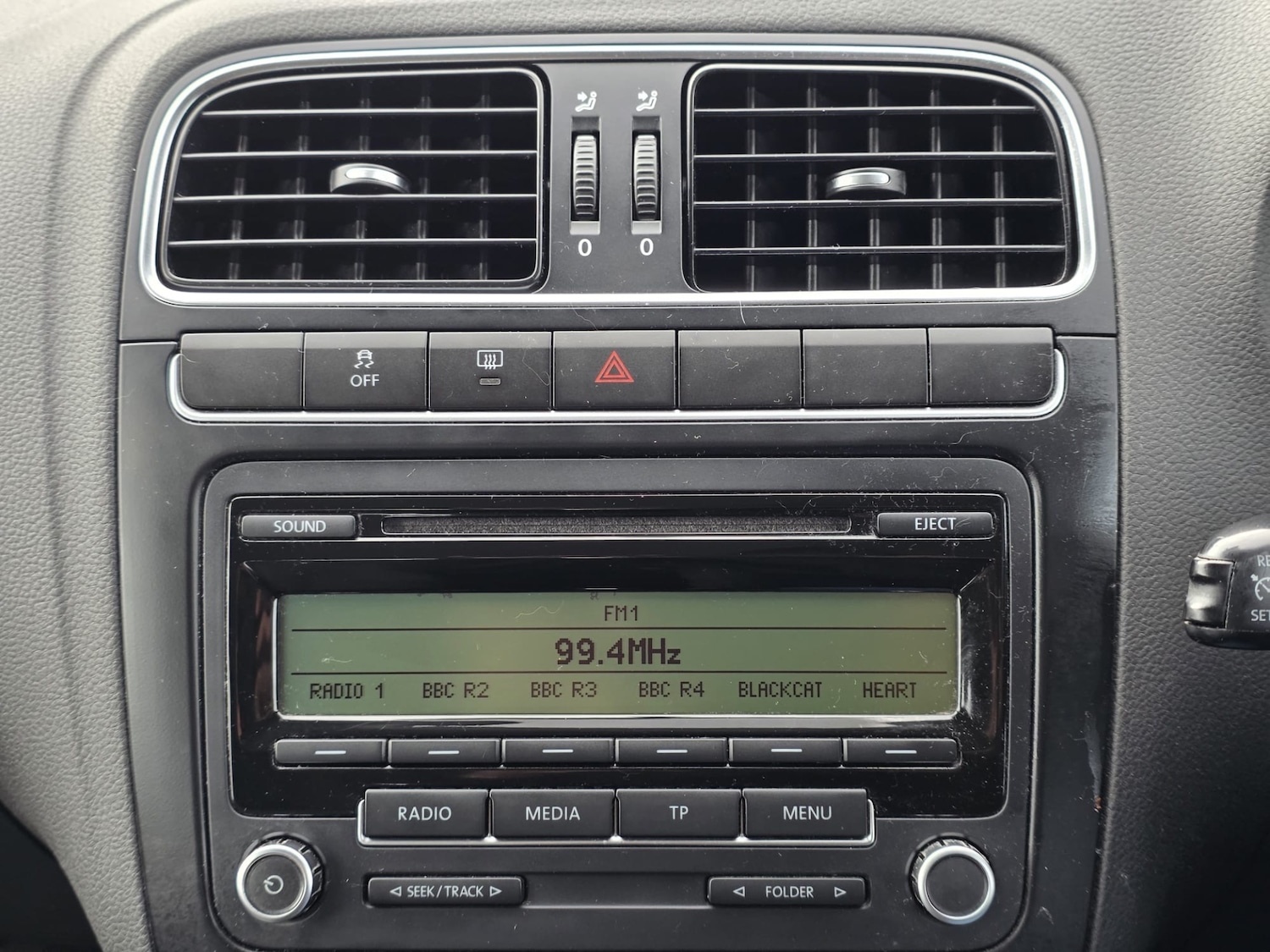 Used Volkswagen Polo 2011 for sale - 77792997: Photo 19