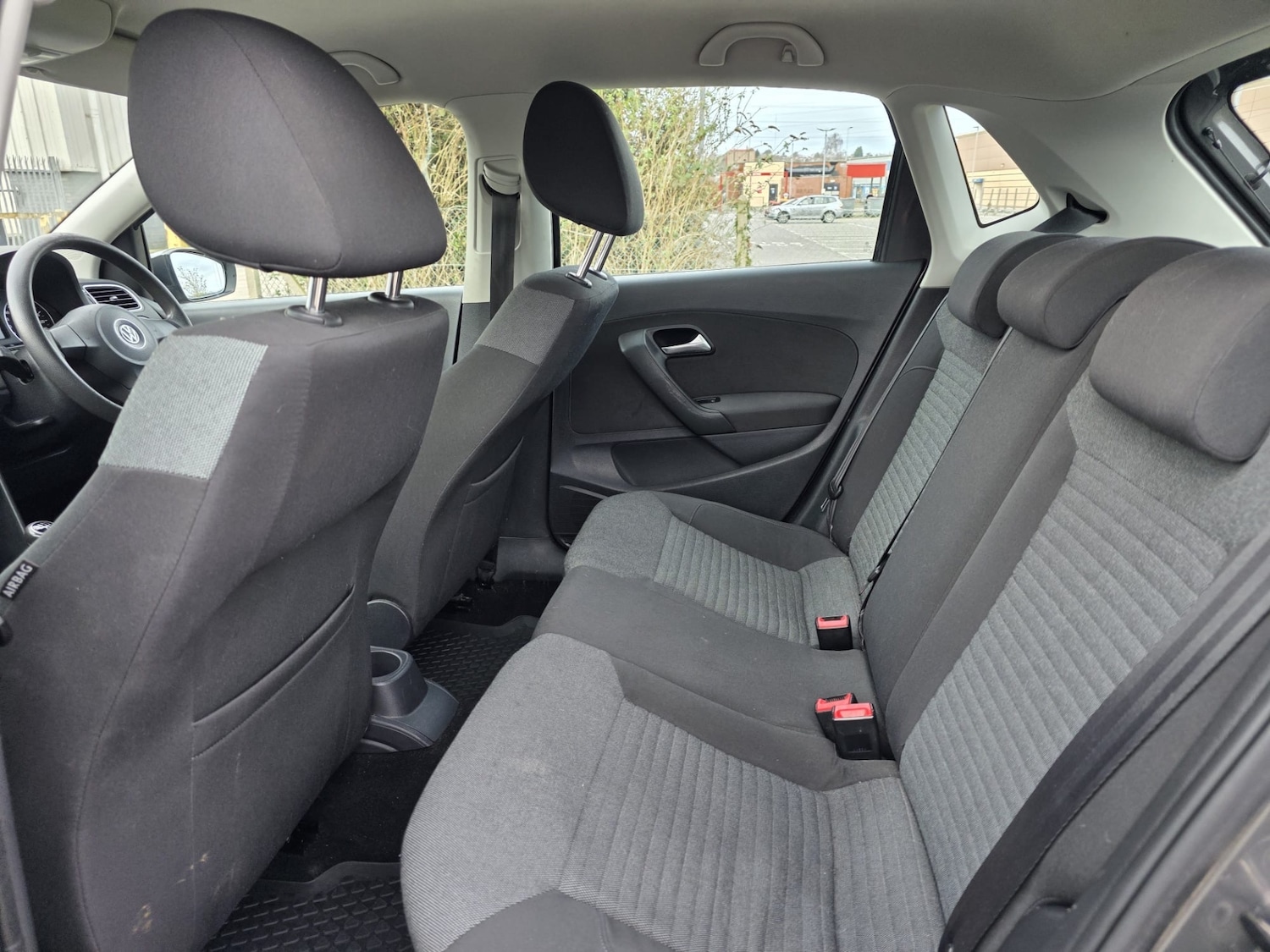 Used Volkswagen Polo 2011 for sale - 77792997: Photo 21