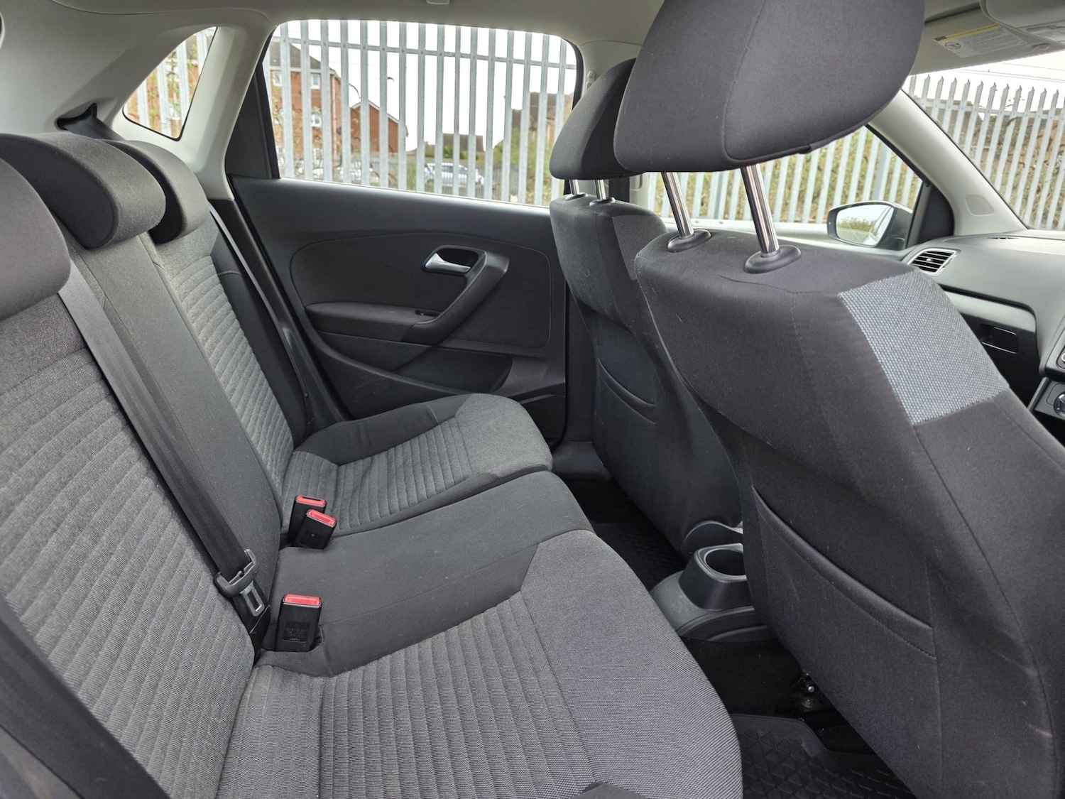 Used Volkswagen Polo 2011 for sale - 77792997: Photo 23