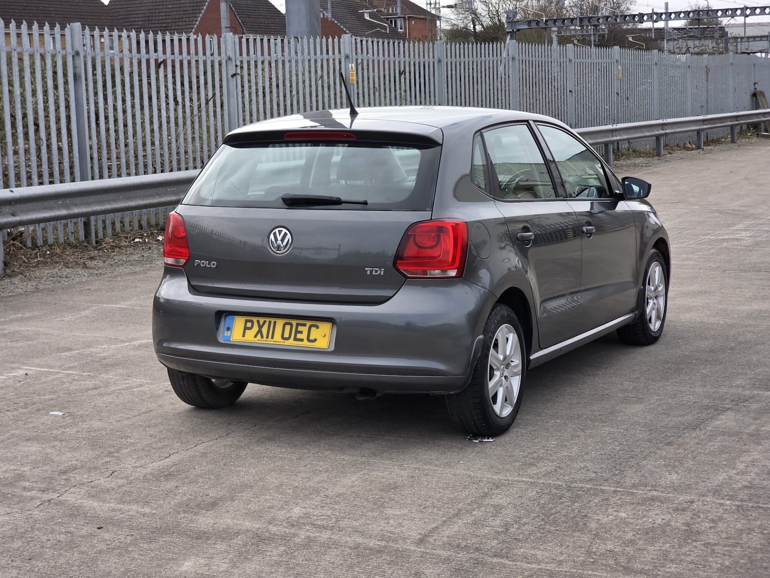 Used Volkswagen Polo 2011 for sale - 77792997: Photo 9