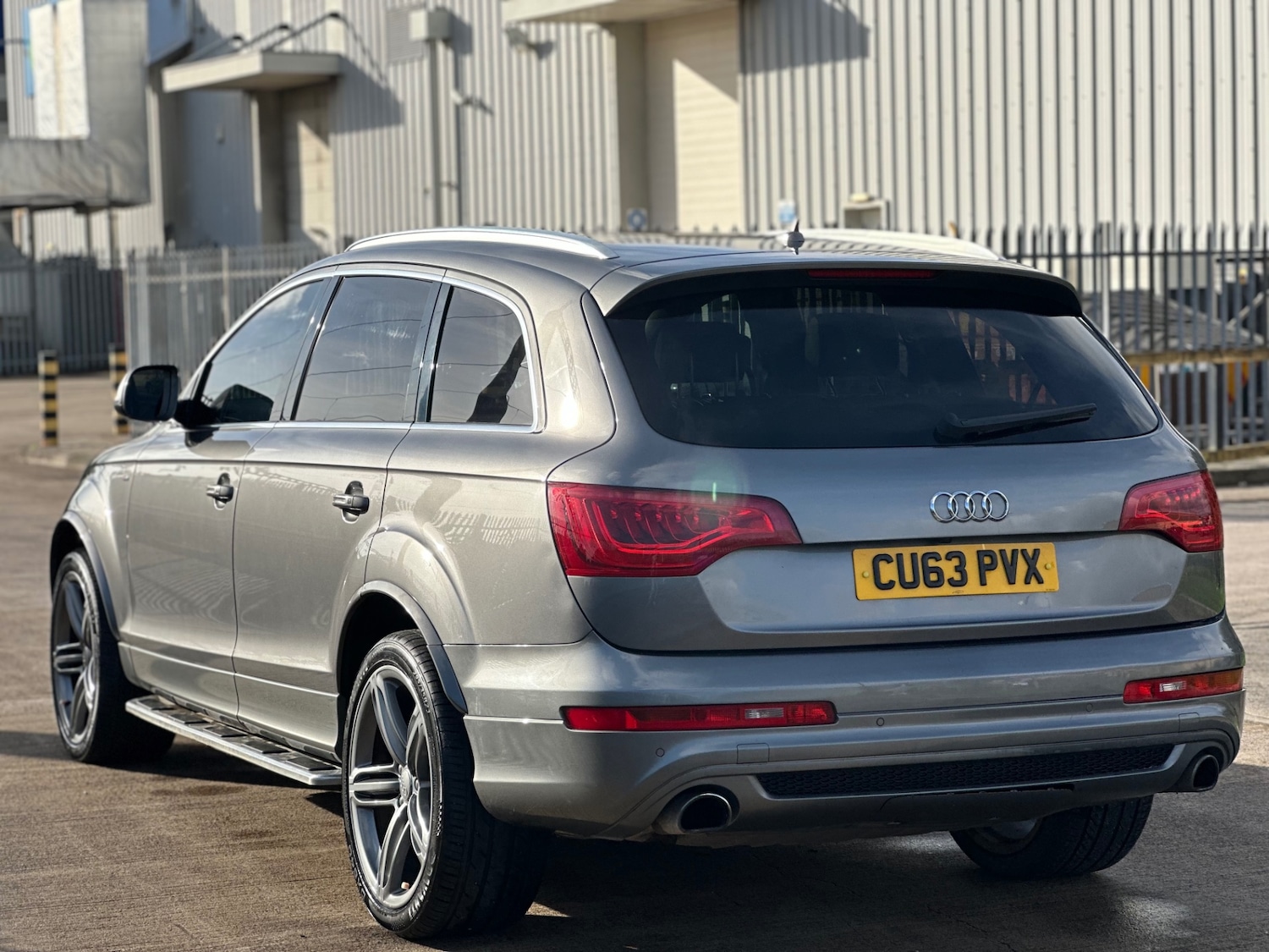 Used Audi Q7 2013 for sale - 76585614: Photo 9