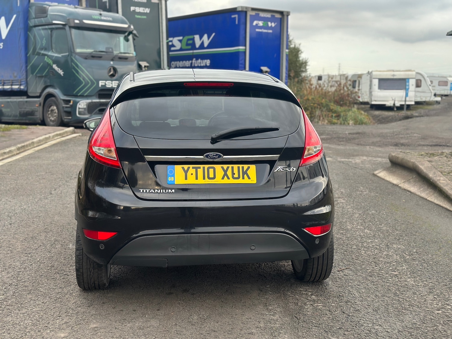 Used Ford Fiesta 2010 for sale - 76504457: Photo 5